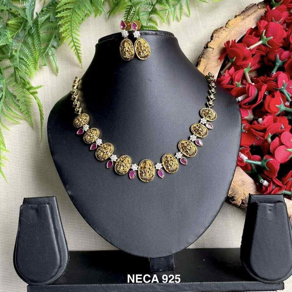 NECA 925