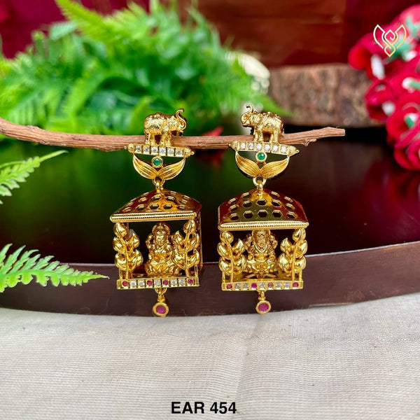 EAR 454