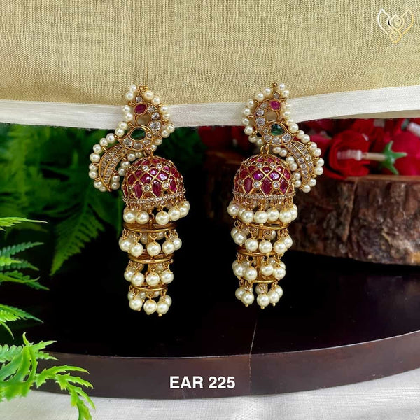 EAR 225