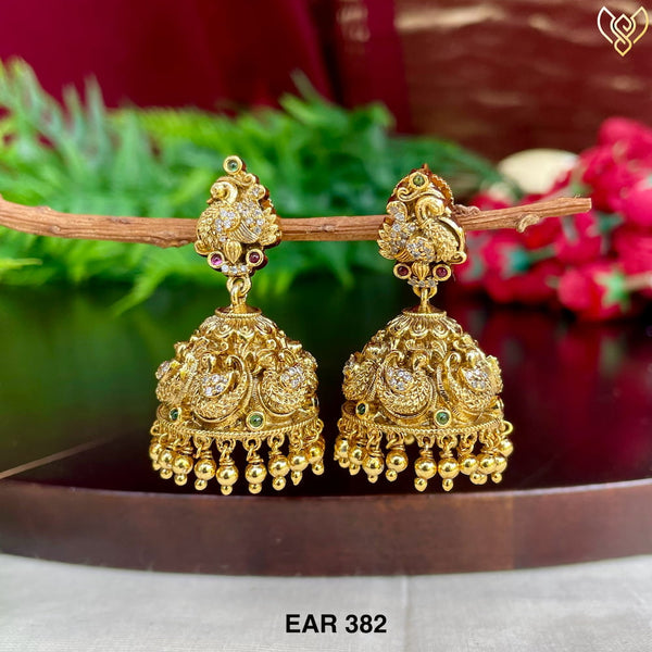 EAR 382