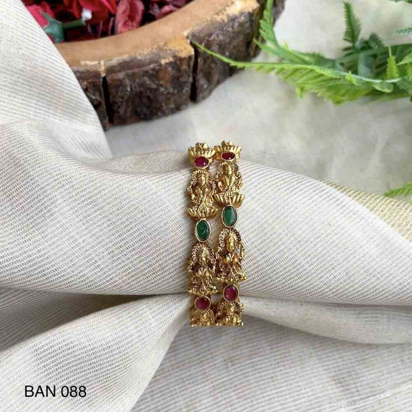 BAN 088