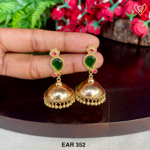 EAR 352