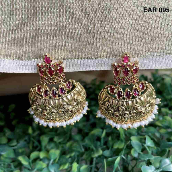 EAR 095