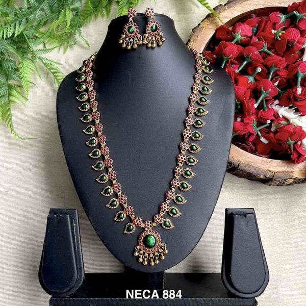 NECA 884